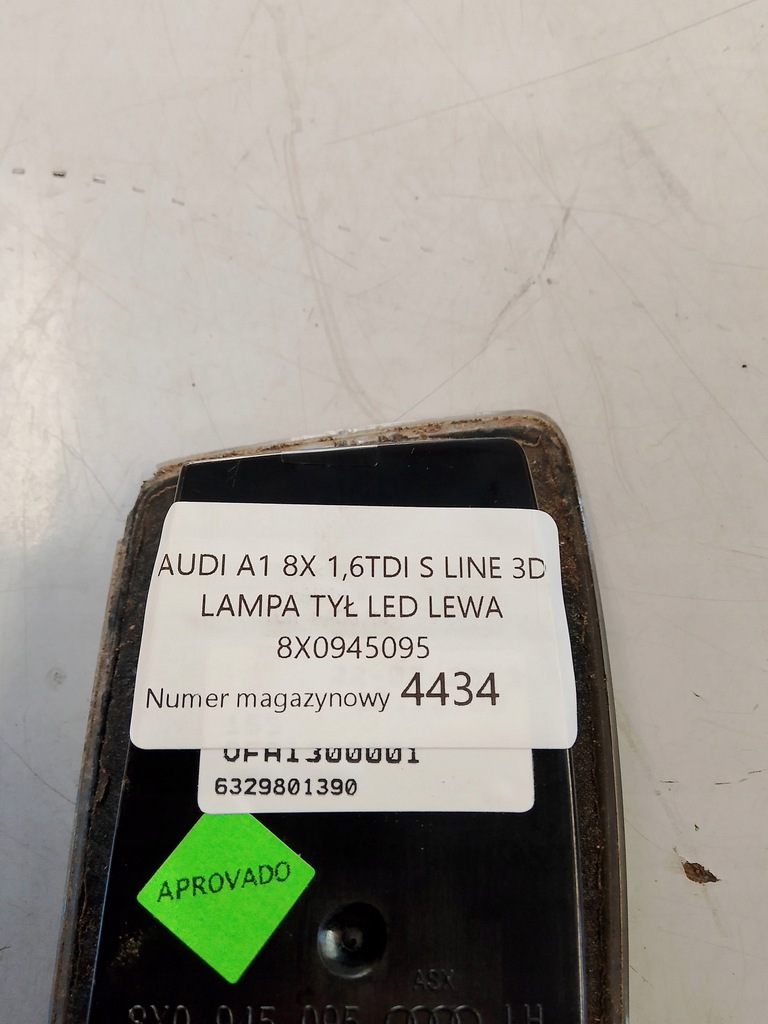 фото №10, Audi a1 8x 1.6 tdi s line лампа багажника крышки задняя led правая 8x0945095