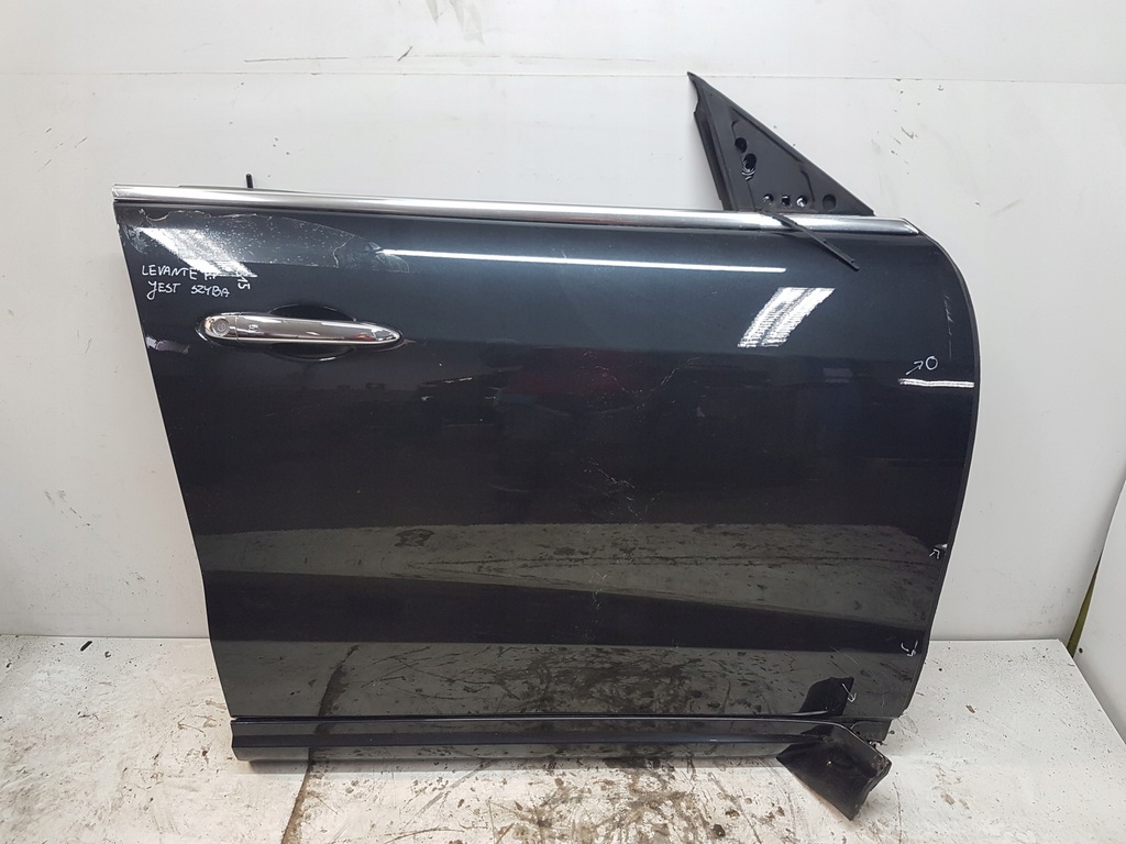 фото №1, Maserati levante двері правий перед передні