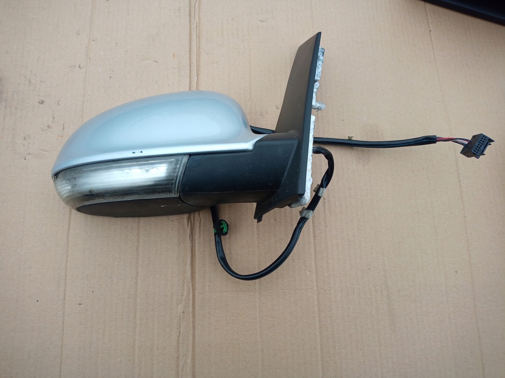 фото №1, Vw golf vi plus дзеркало зовнішнє праве 6p la7w
