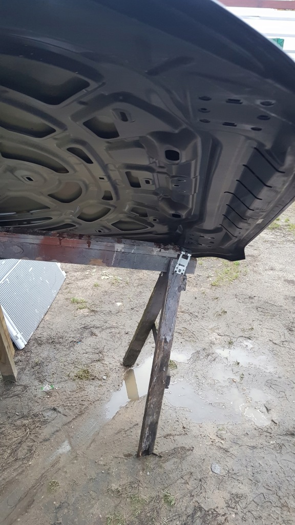 Volvo xc60 2 2 17- капот крышка двигателя 31416606 в Украине