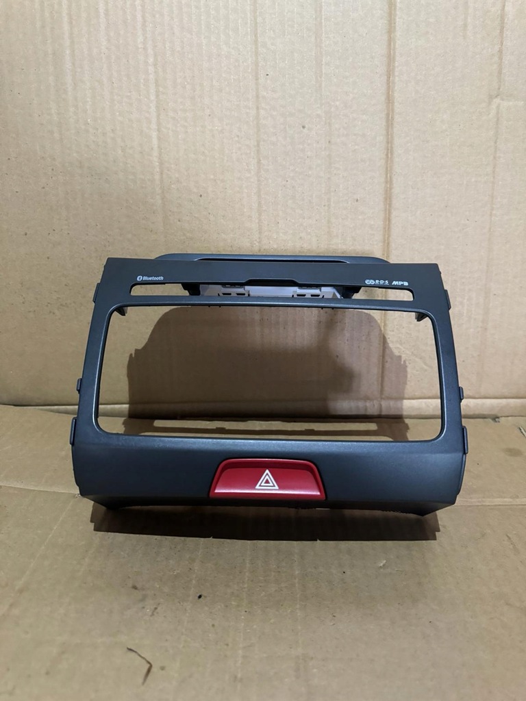 фото №1, Рамка корпус dekor радіо kia sportage iii 2010-2015 u09781 3810