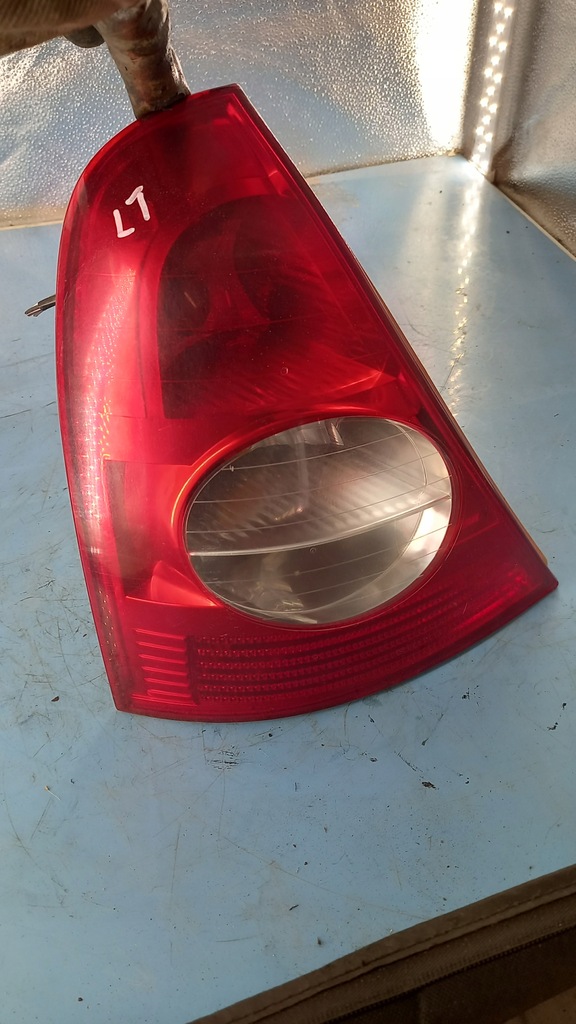 фото №1, Лампа левая задняя renault clio iii 06r