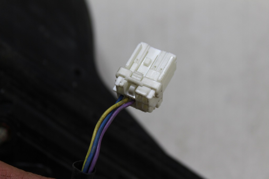 фото №7, Nissan 350z зеркало правое 3 pin