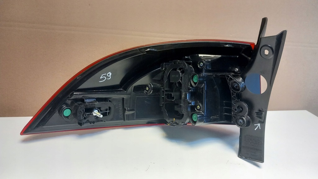 фото №10, Renault clio iv kombi 12r- лампа задняя правая bydgoszcz 265507408r