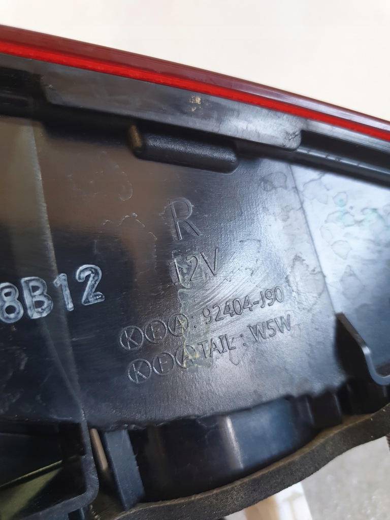 фото №7, Hyundai kona 2017- лампа задня w кришка права