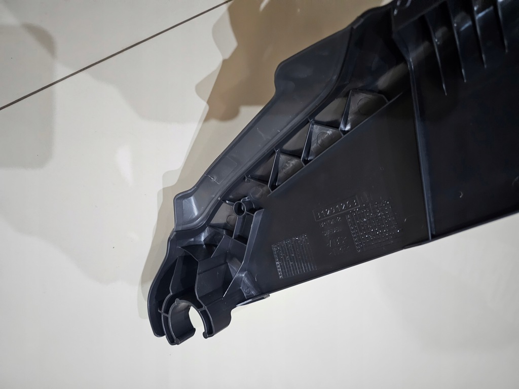 фото №6, Volvo s60 v70 xc70 панель захист сидіння водія lh