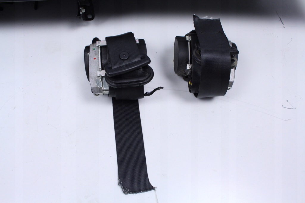 фото №6, Приборная панель консоль подушки безопасности ремни seat exeo 09 оригинал