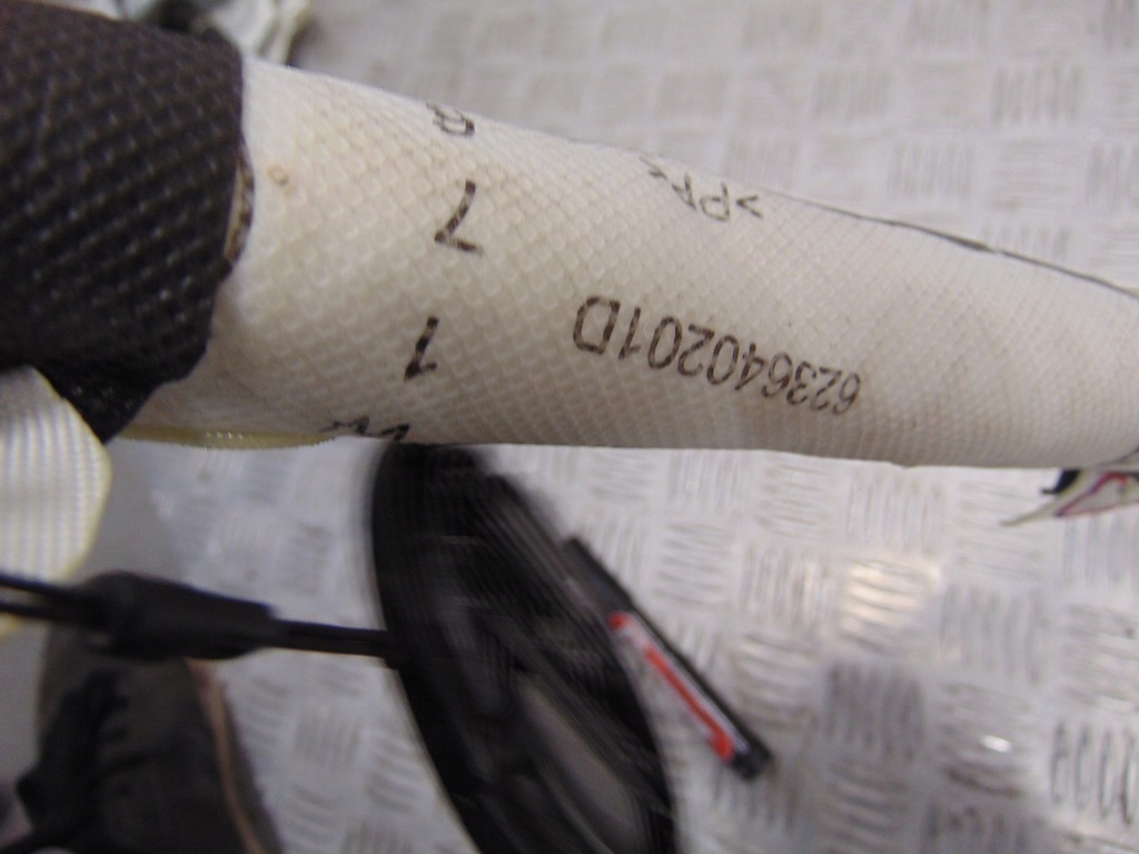 фото №6, Mercedes w176 шторка безопасности air bag левая правая