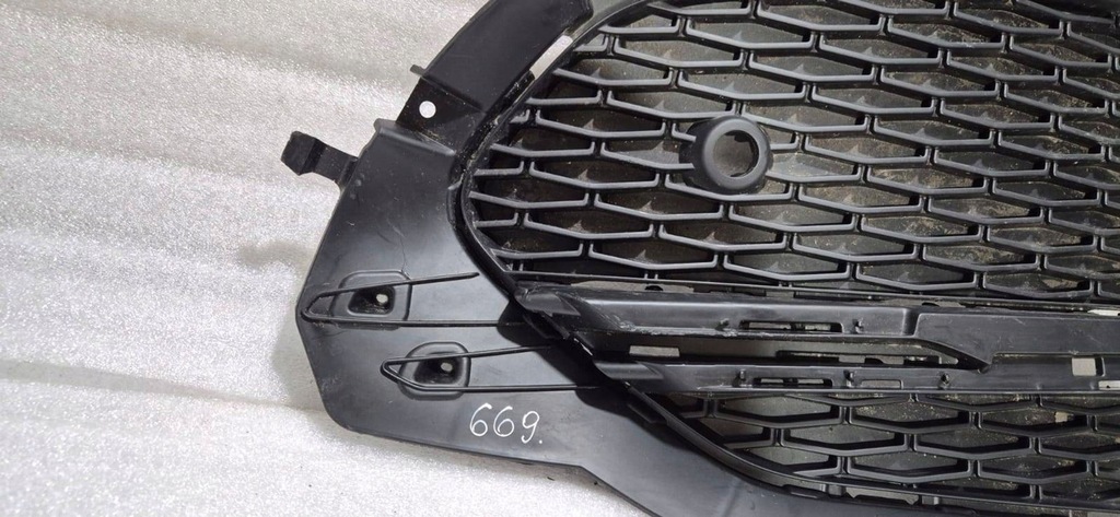 фото №8, Решітка бампера ліва передня jaguar f-pace 2021-