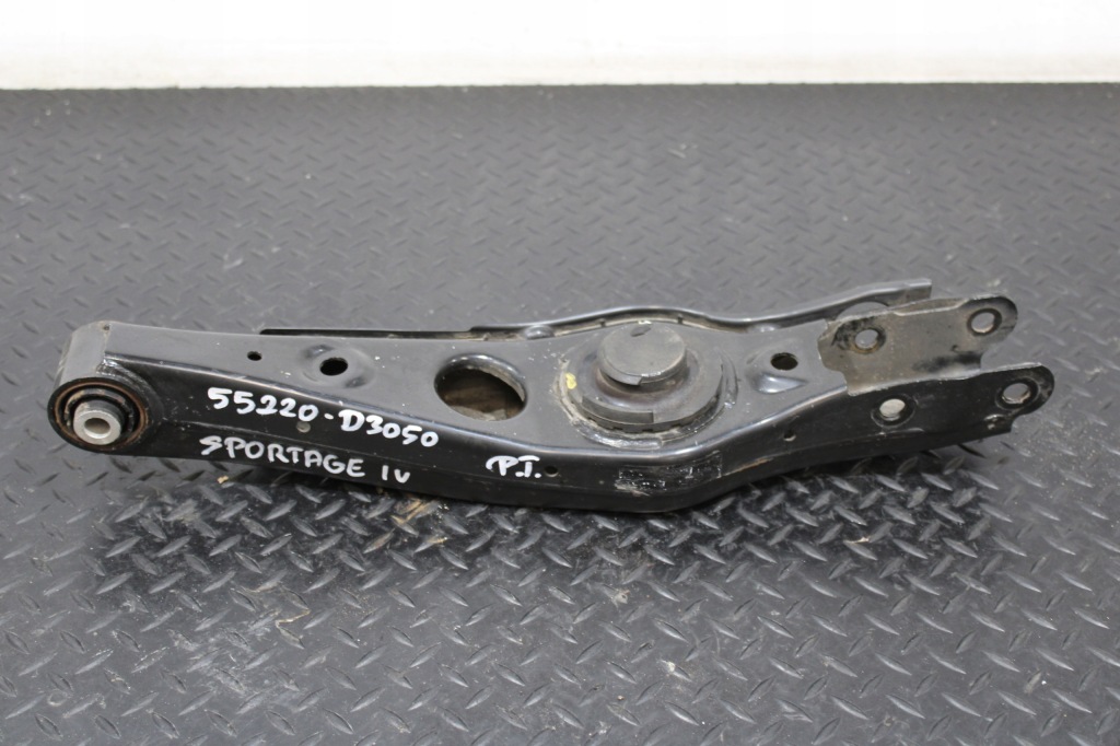 фото №1, Рычаг правый задняя kia sportage 4 iv gt- line 55220-d3050