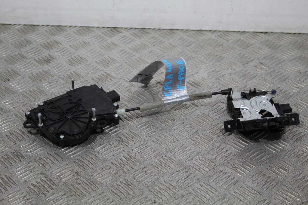 фото №1, Замок крышки задняя jaguar f-pace x761 cpla404c10ac