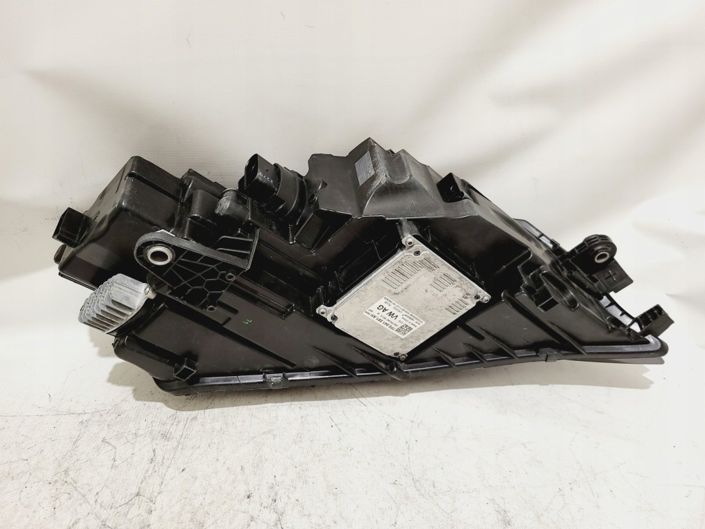 Купить Skoda octavia 3 рестайлинг  фара led правая левая перед