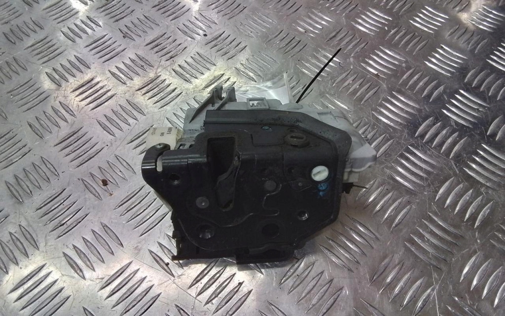 фото №1, Seat altea замок двері правий задня 5p0839012