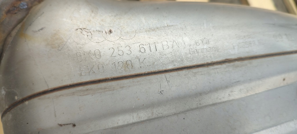 Выхлоп гаситель конечный audi a4 b8 8k0253611ba 8k0120k Киев