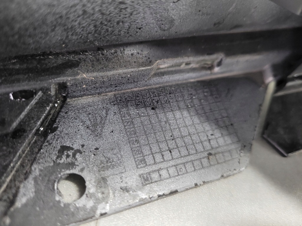 фото №13, Накладка решётка средняя накладка бампер перед porsche 911 992 gt3 21-