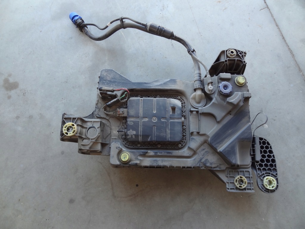 фото №9, Бак adblue citroen c5 aircross 17- 1.5 bluehdi 9825645580