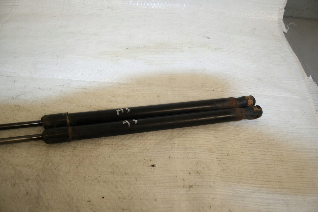 фото №10, Привід кришки задня багажника задня audi a3 8l