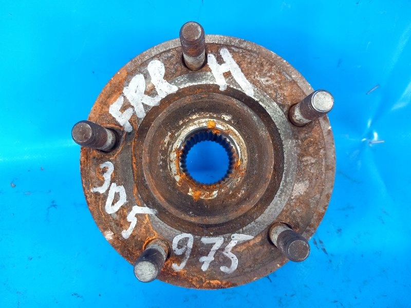 фото №1, Ступиця przed. правий. chrysler 200 10-14 5154211aa