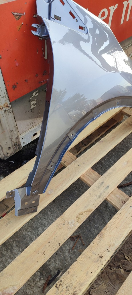 Крыло  пластик правый  перед передний renault captur 03.2013-02.2020 kng Киев