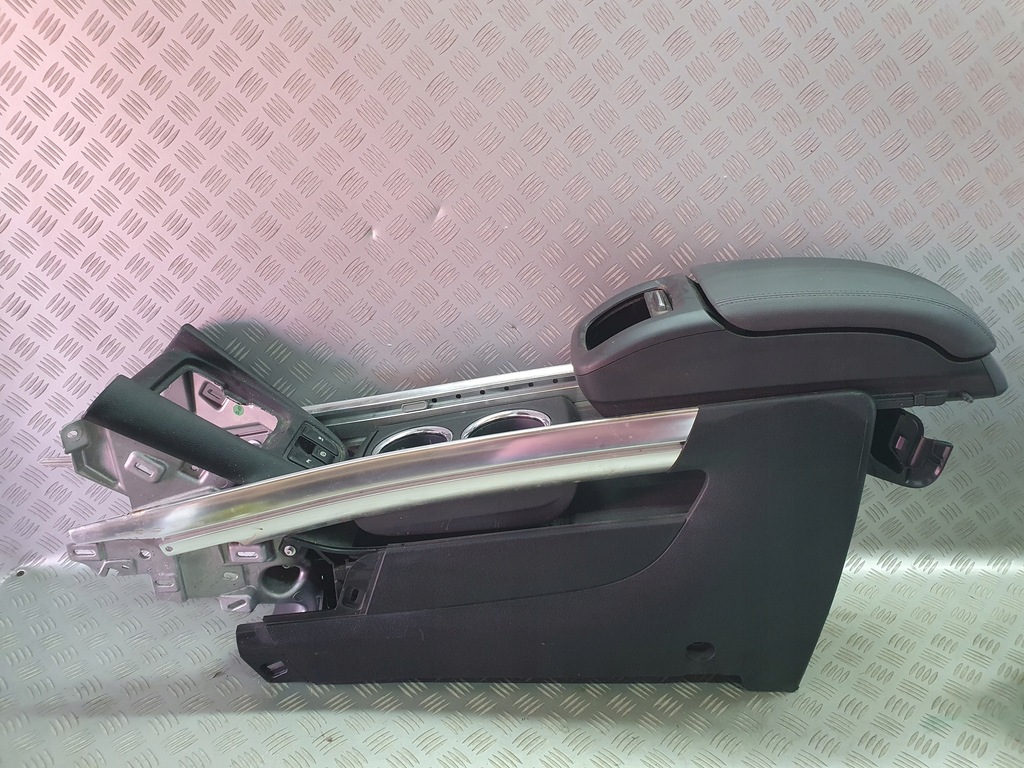 фото №5, Тунель середній кронштейн napoi підлокітник opel zafira c