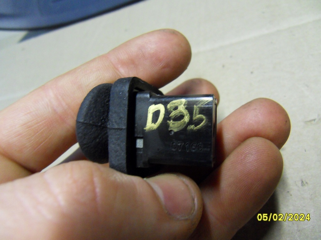 фото №12, Датчик відкривання двері renault koleos i