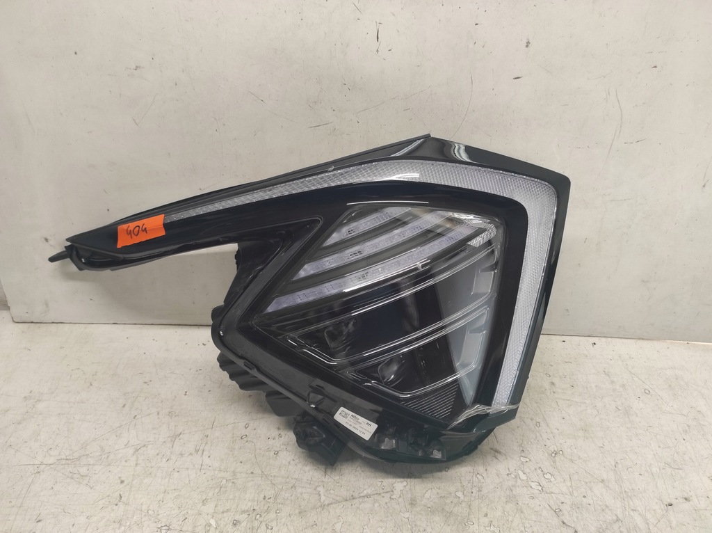 фото №2, Kia sportage 5 v 21- лампа права перед full led 92102-r2100