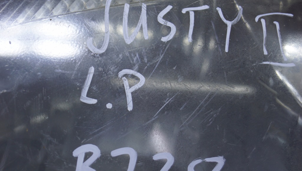 фото №4, Лампа левая перед subaru justy ii