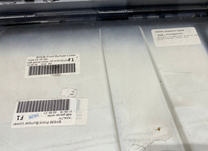 фото №9, Bentley bentayga передній бампер бампер 36a807093