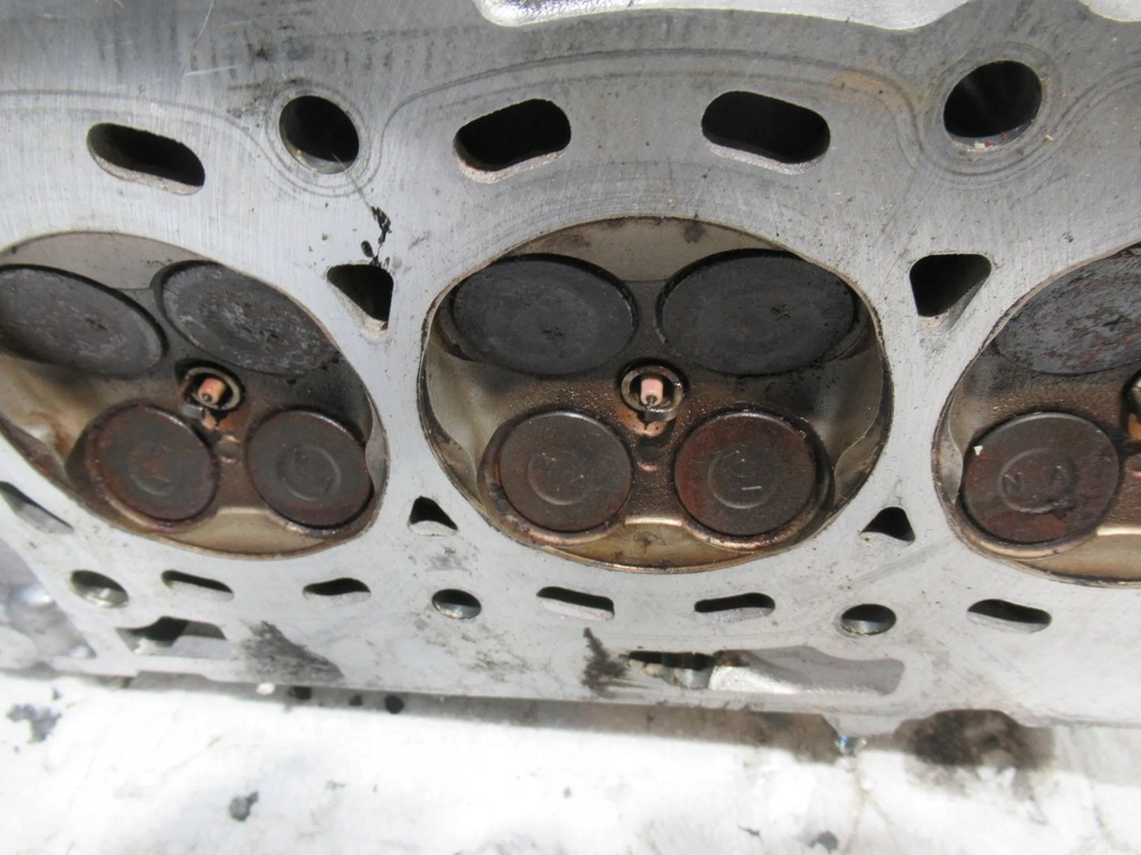 фото №5, Головка двигателя peugeot 108 citroen c1 ii 1kr 1.0 12v vti 14-