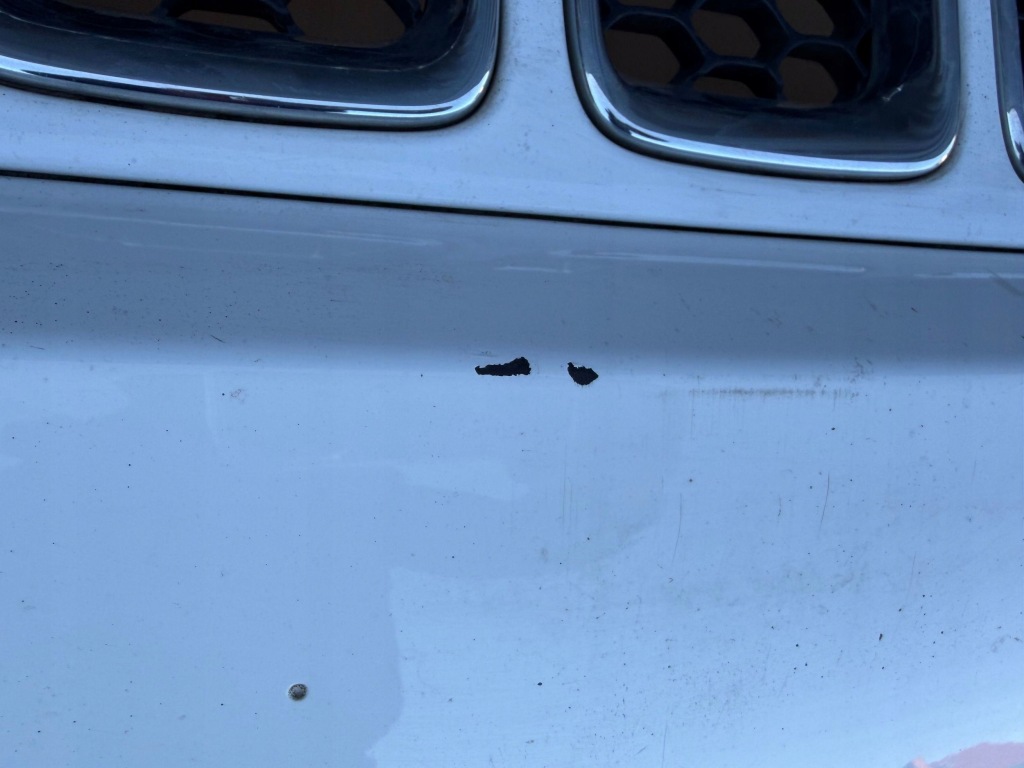 Бампер передній jeep grand cherokee wk2 2014- оригінал комплект гарний стан Зі Шроту