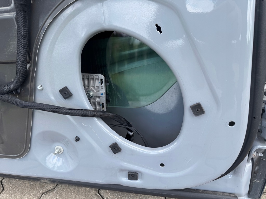 фото №8, Dodge challenger левая дверь 2021+ полный