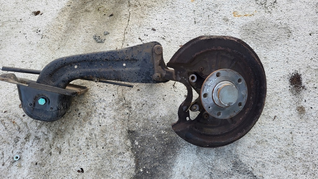 фото №1, Ступиця поворотний кулак правий задня seat altea