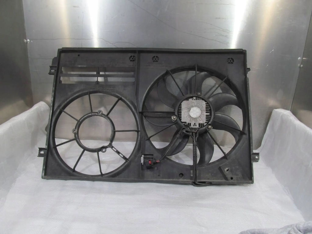 фото №10, Audi vw skoda корпус вентиляторів вентилятор радіатор c409