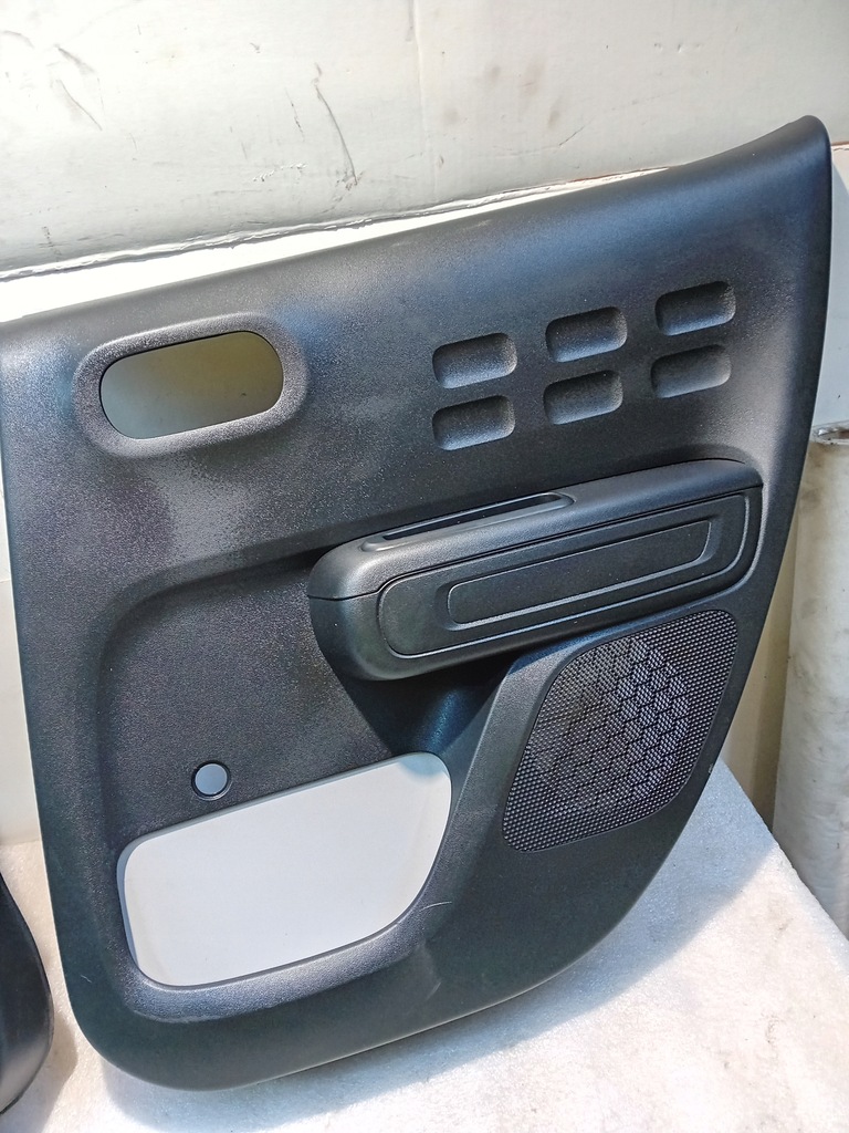 фото №9, Citroen c3 iii обшивки двері оббивка перед задня