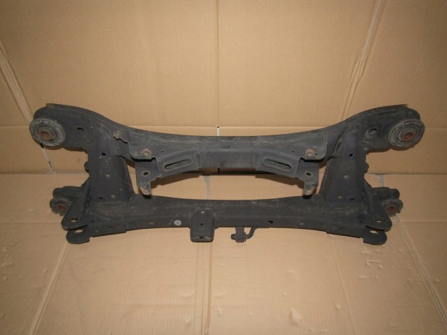 фото №1, Lexus ct200h ct 200 h sannki підрамник підрамник задня