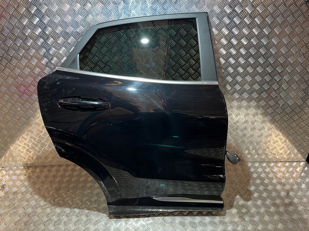 фото №1, Дверь правое правый задняя задние полный ford puma mk2 19- agate black xl