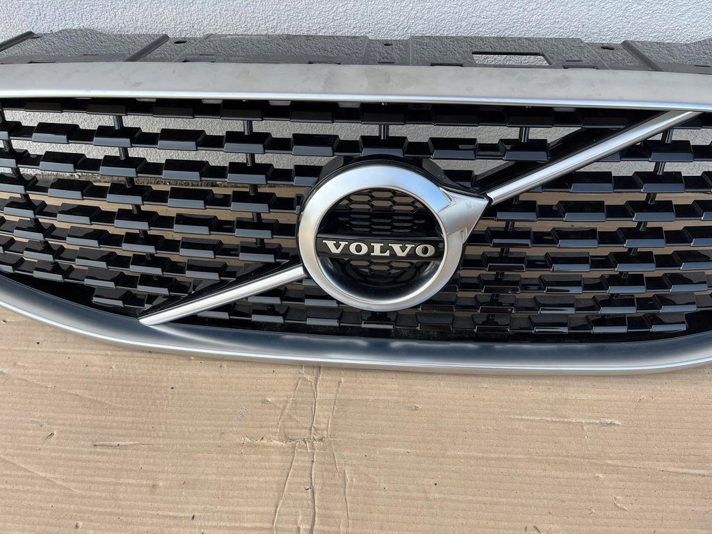 фото №5, Решётка радиатора решётка радиатора volvo xc60 ii r design хороший