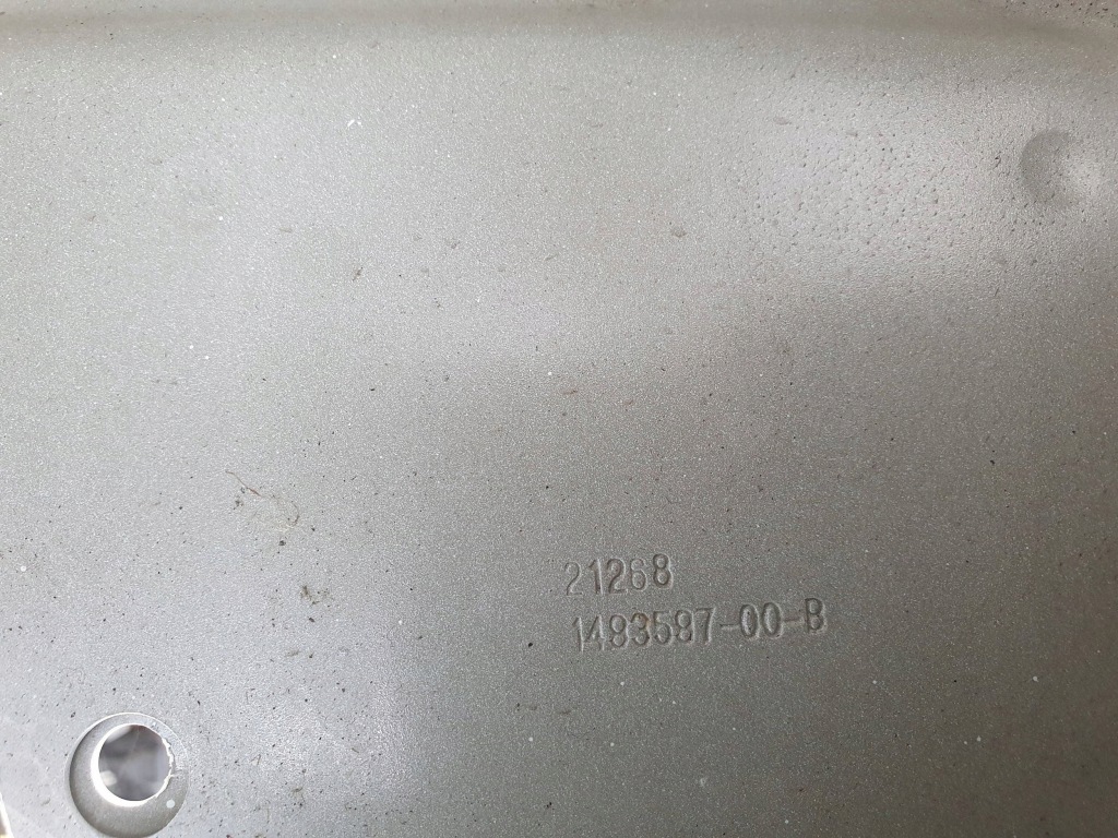 Tesla model y дверь задняя левая сторона левое  задняя 1493599-00-a Оригинал