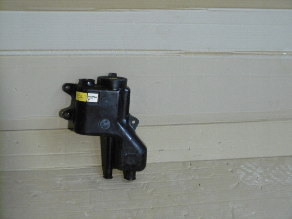 фото №1, Бак оливи підсилювача scania r 1461351