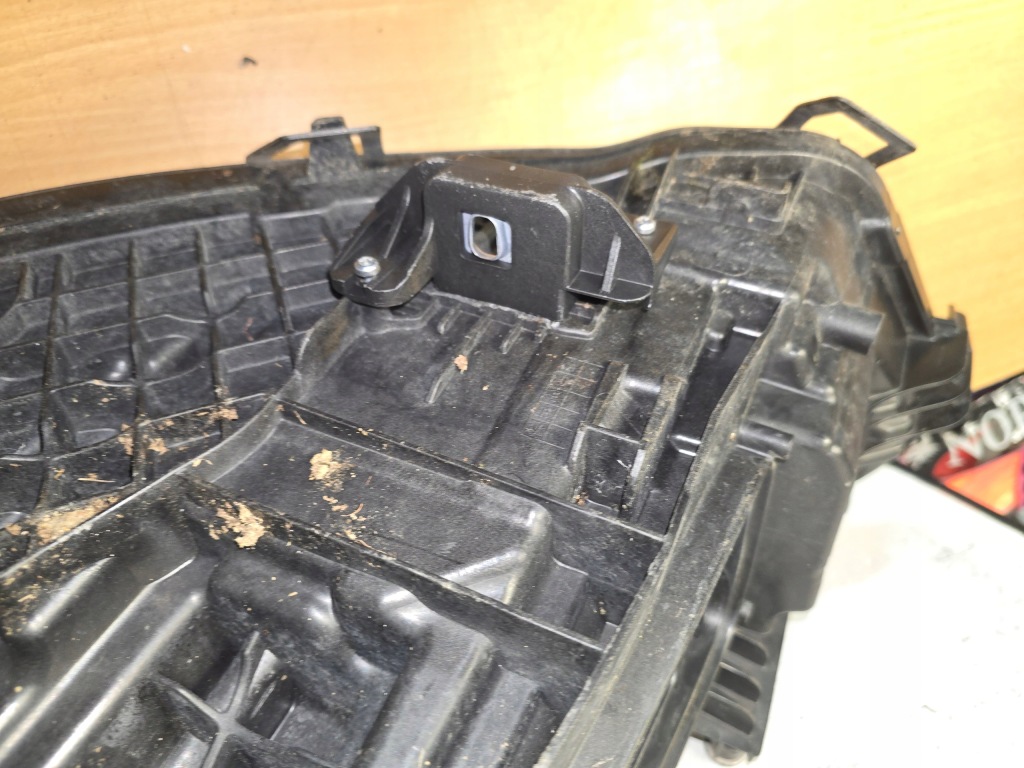 Фара правый  mercedes cla a118 a1189062600 европа Доставка