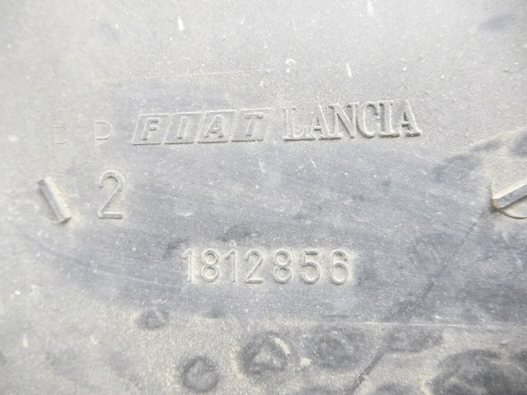 фото №10, Бампер задня fiat tempra 90-97 оригінальний номер 1812856