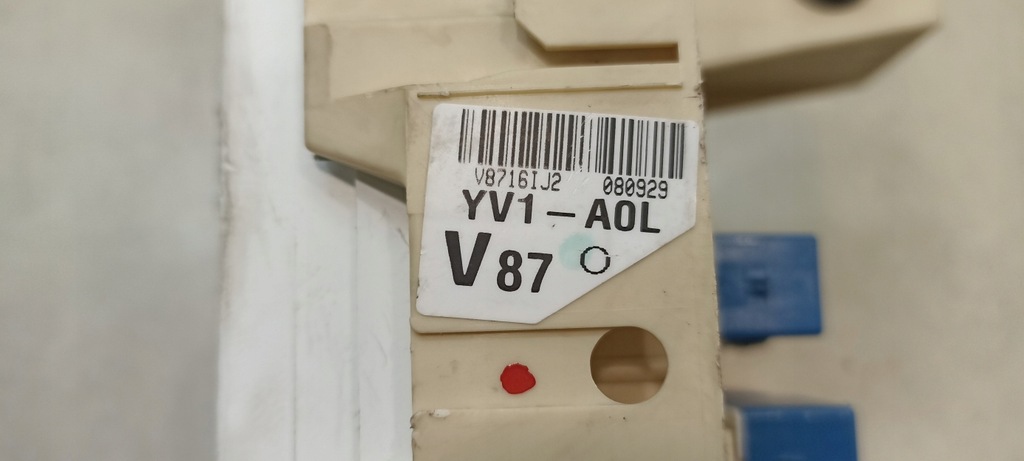 фото №4, Skyrznka запобіжників opel agila b 1.2 16v