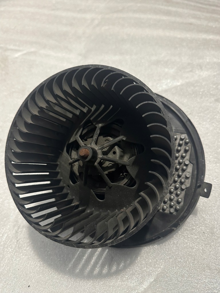 фото №1, !вентилятор повітродувка резистор vw skoda 3c0907521b!