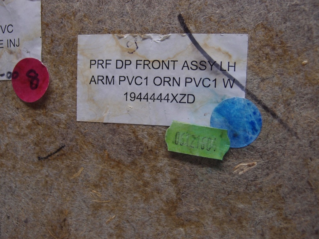 фото №14, Оббивка двері лівий перед citroen ds7 98168222zd