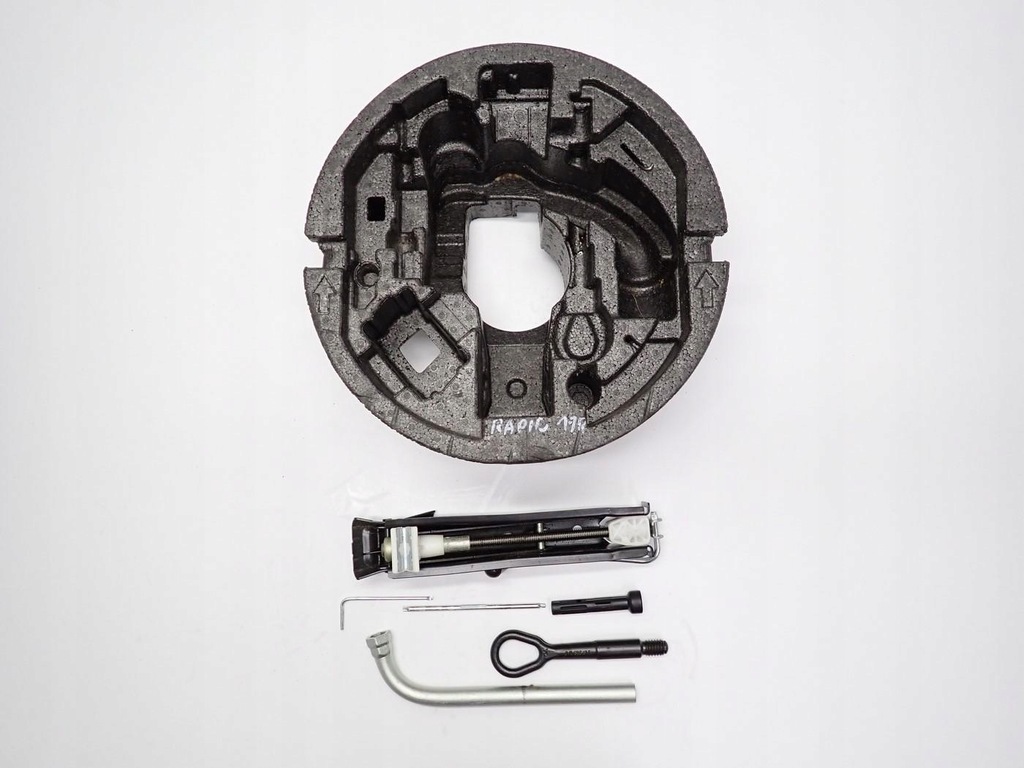 фото №1, Набір ремонтний домкрат ключ вушко 6r0011031k 6v0805615 skoda rapid 17r