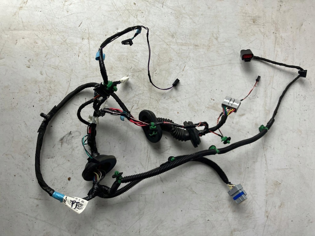 фото №1, Жгут дверь правый задняя tesla model s 1004426-00