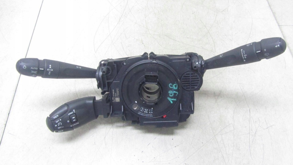 фото №1, Citroen c3 aircross переключатель комбинированный 98262570zd