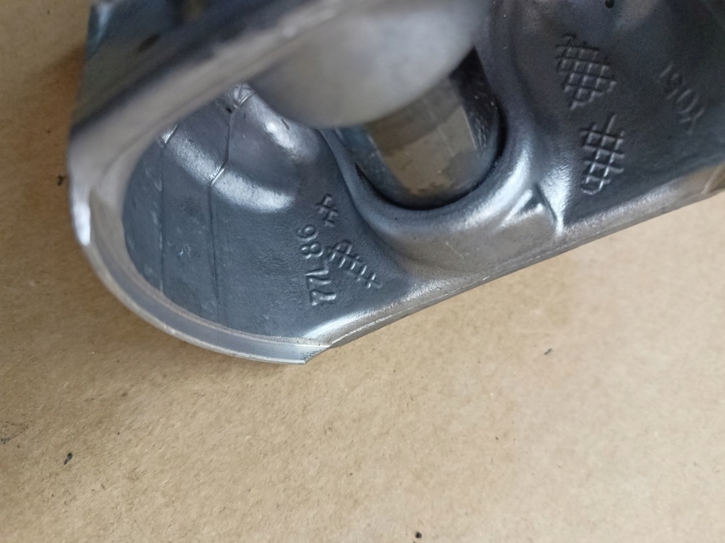 фото №9, Поршень двигателя citroen peugeot mini 1.6 vti новый оригинальный номер