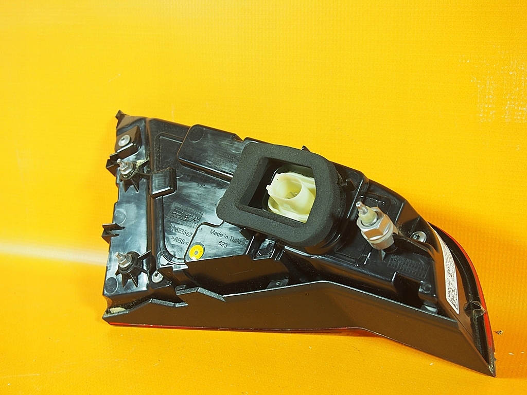 Audi a8 4h рестайлинг  фары задний led matrix комплект 4h0945094k / 4h0945096k в Украине