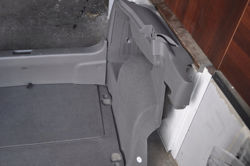 фото №6, Audi a2 обивка обшивка багажника swing